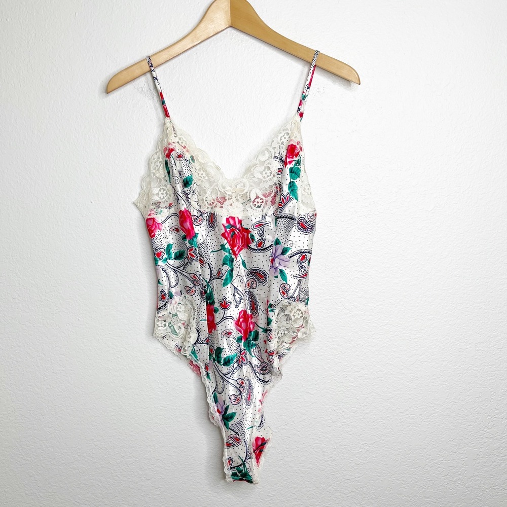 Vintage Delicates Floral Paisley Lace Trim Satin Bodysuit White Pink Medium NWT
